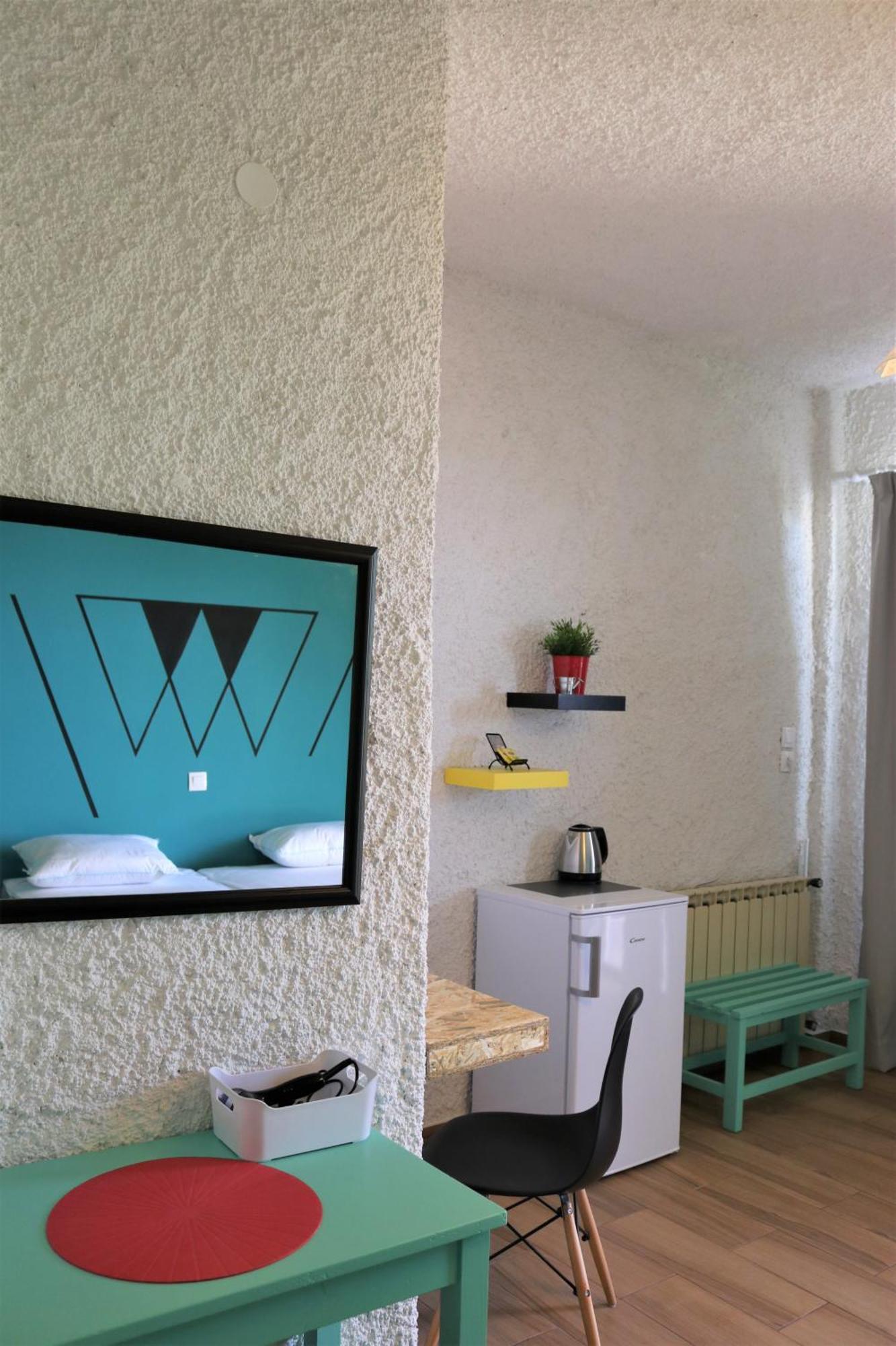 The Bongos - Socially Conscious Rooms, Part Of The Room Rate Goes To Charity Platanés Exteriér fotografie