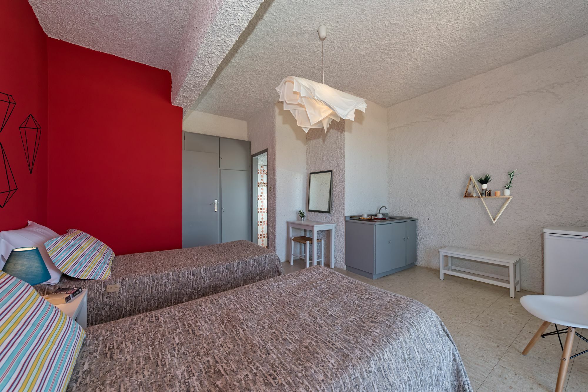 The Bongos - Socially Conscious Rooms, Part Of The Room Rate Goes To Charity Platanés Exteriér fotografie