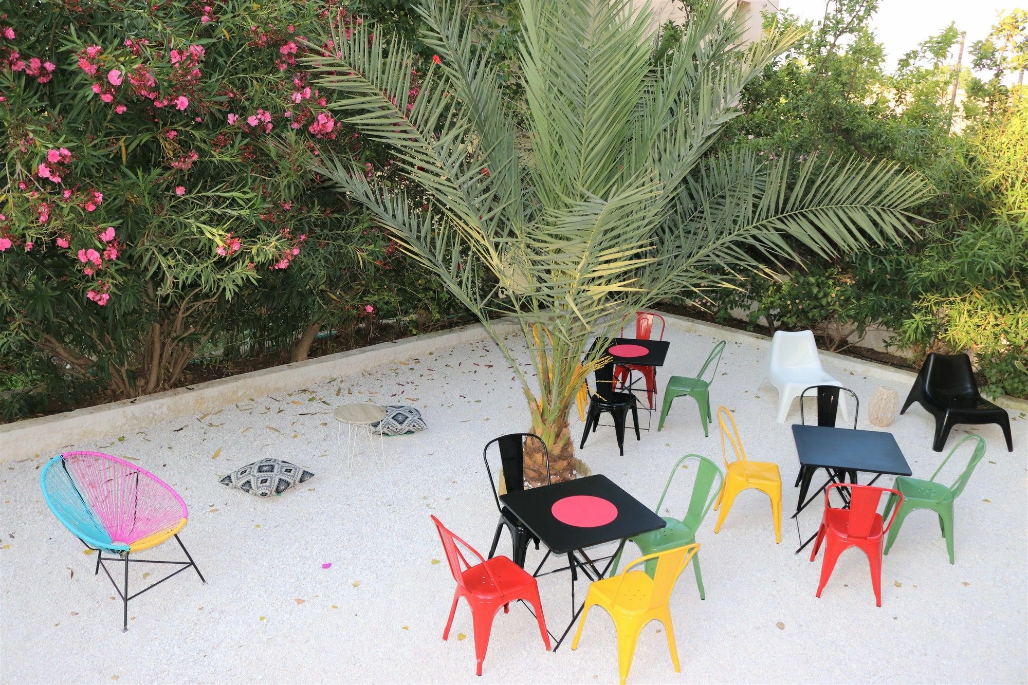 The Bongos - Socially Conscious Rooms, Part Of The Room Rate Goes To Charity Platanés Exteriér fotografie